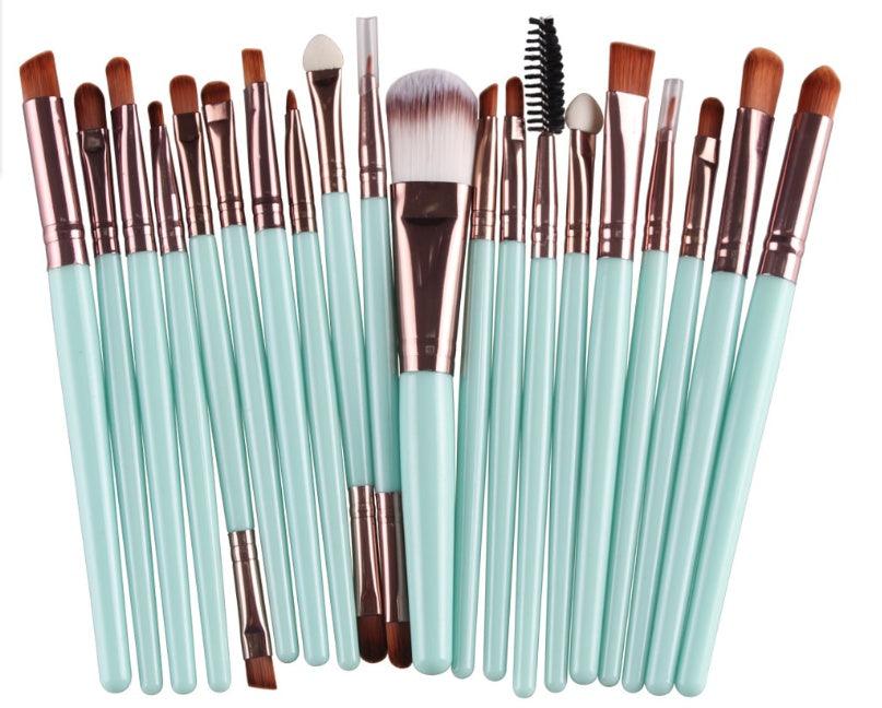 Complete Makeup Brush Set – Loose Powder, Blush &amp; Eyeshadow Brushes - Luminessbty